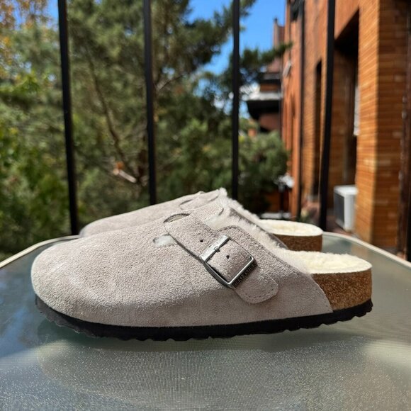 New Birkenstock Boston Shearling Clogs Suede Shoes in Stone Coin US 7 / EUR 38 - Picture 6 of 13